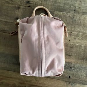 CAARA Studio 2 mini in blush & vaqueta leather.